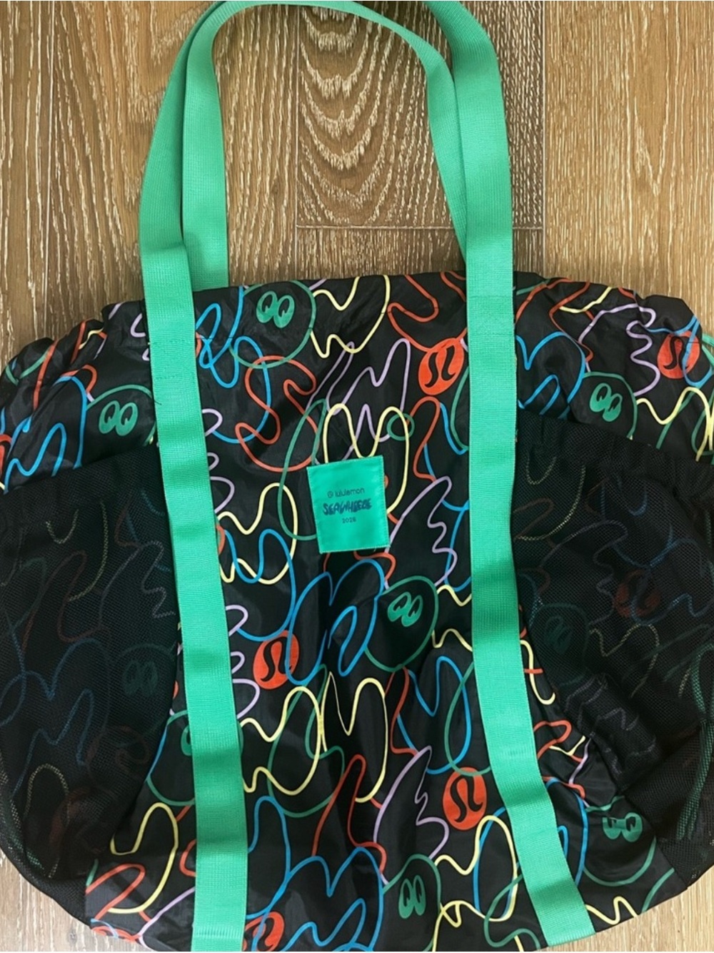 lululemon athletica Black Multicolor Tote with Green Straps